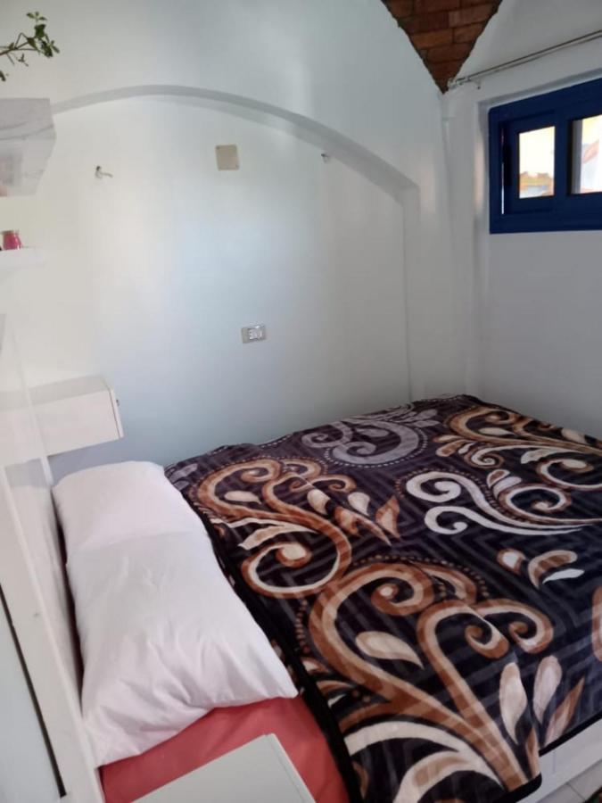 Bakar Guest House Aswan Bagian luar foto