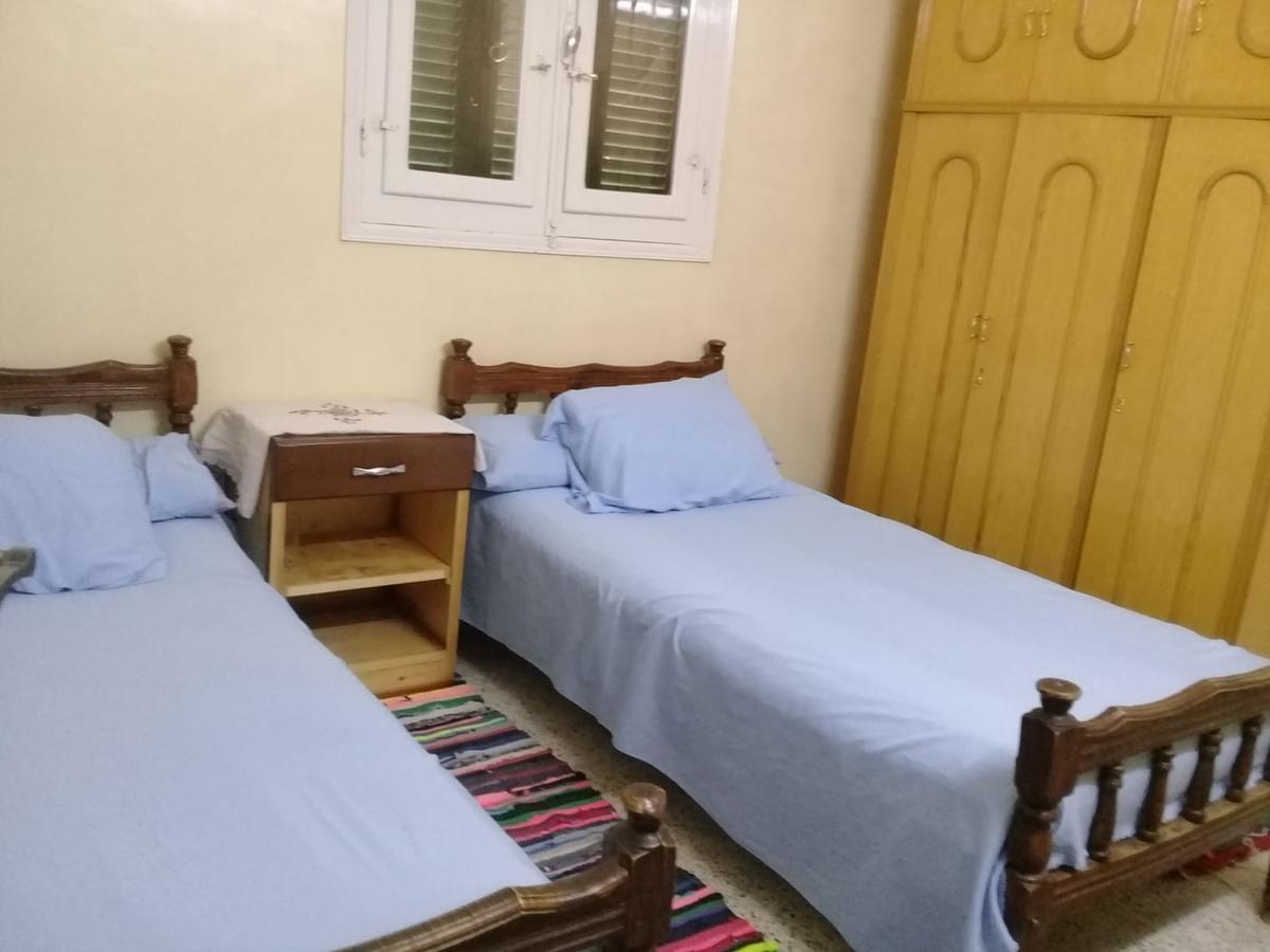 Bakar Guest House Aswan Bagian luar foto